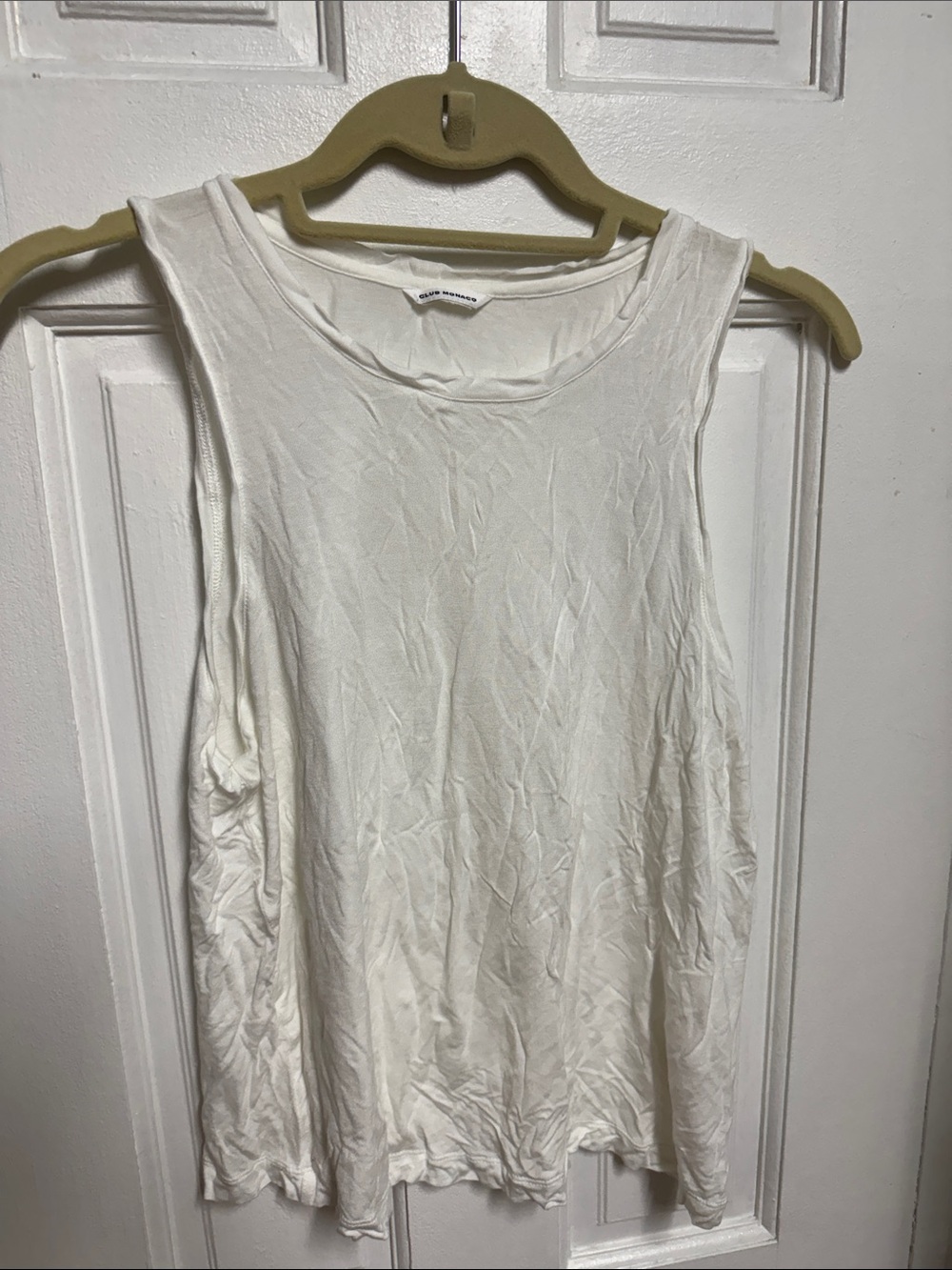 Club Monaco White Sleeveless Crewneck Tank